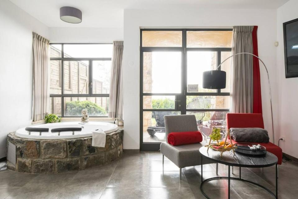 קאמי מלון בוטיק Safed Habitación foto